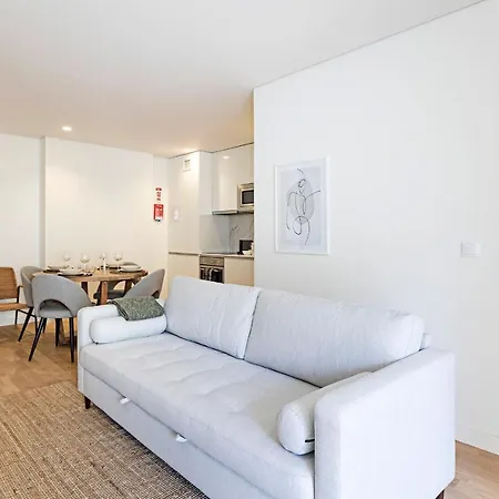 Paraiso -1b W/ Ac & Patio By Lovelystay Porto